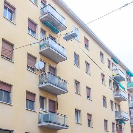 Creti, By Short Holidays